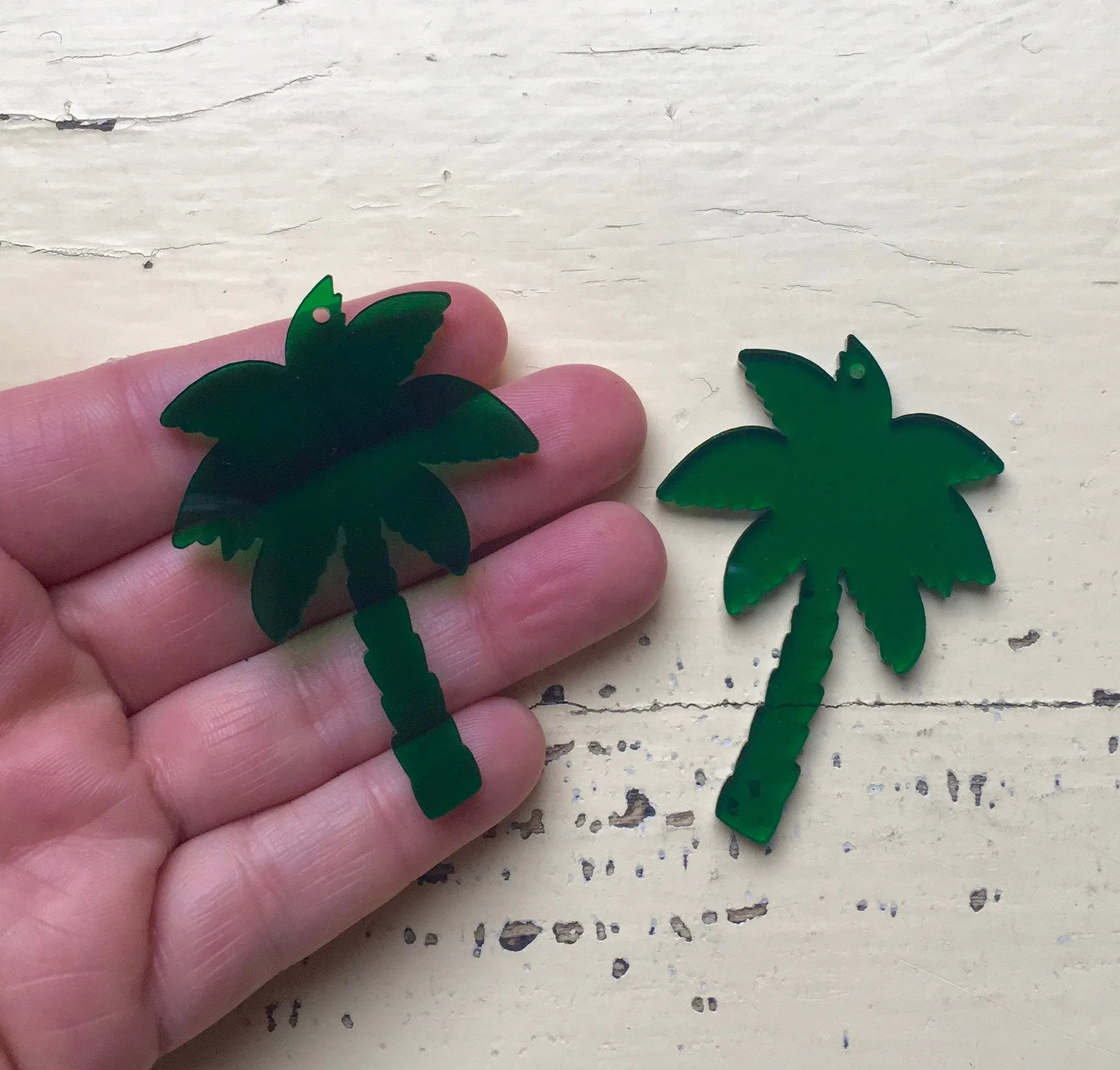 © Waikiki Palm Tree - 2 Pair Set