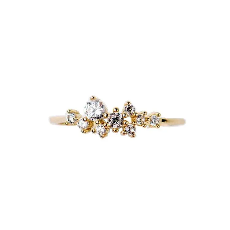 14K Snow & Night Queen Dainty Ring (Black and White Diamonds)