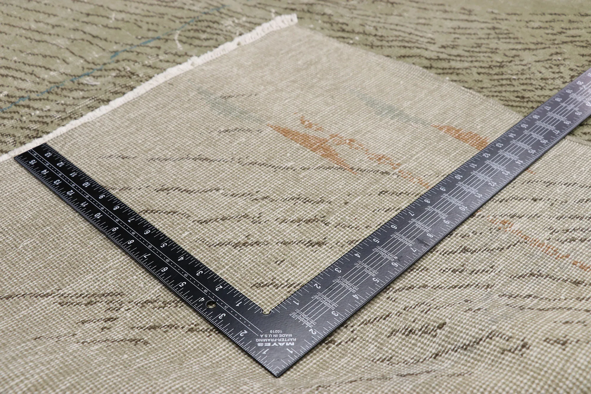 6 x 10 Zeki Muren Vintage Sivas Rug 52603