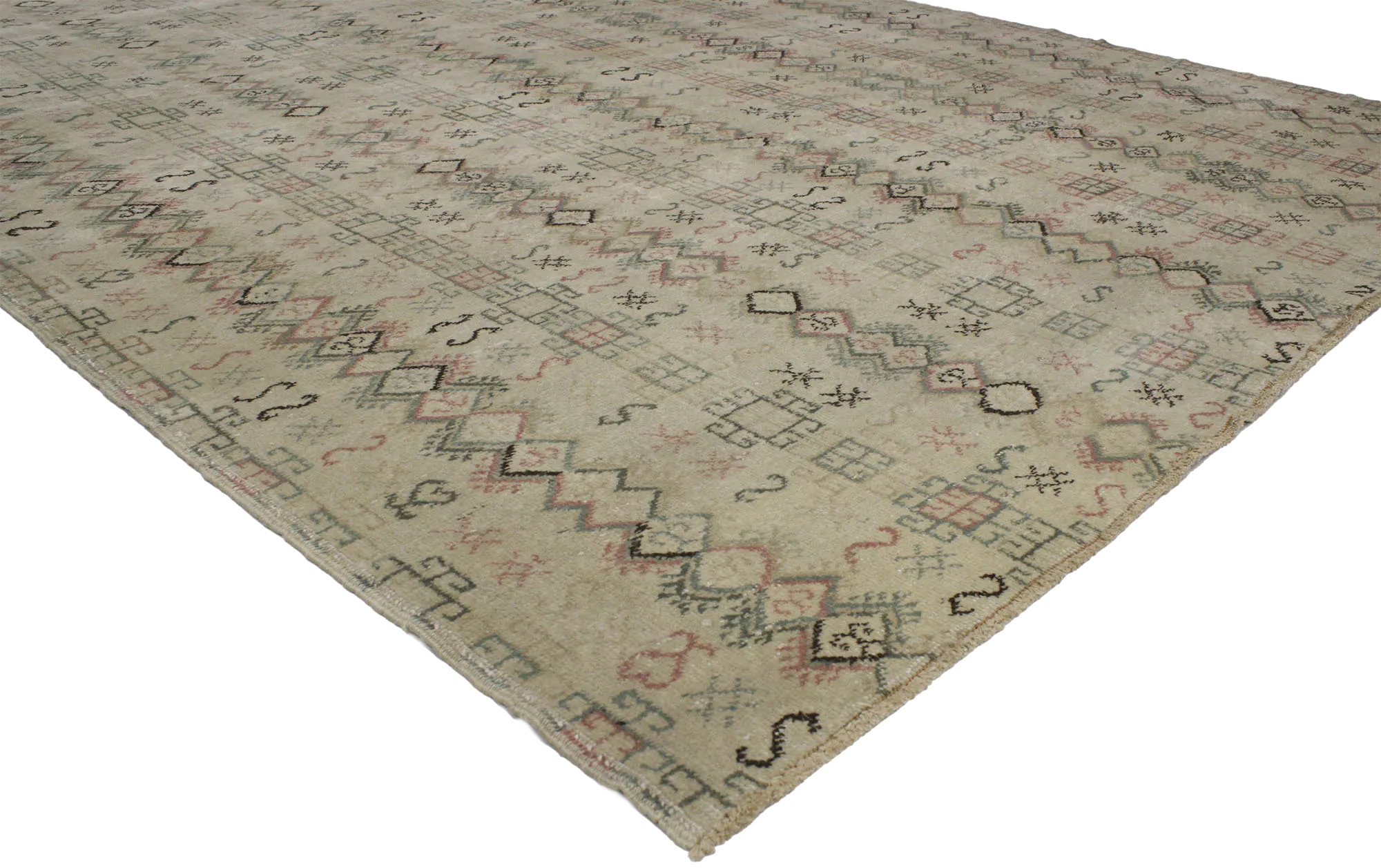 7 x 9 Vintage Sivas Rug 52137