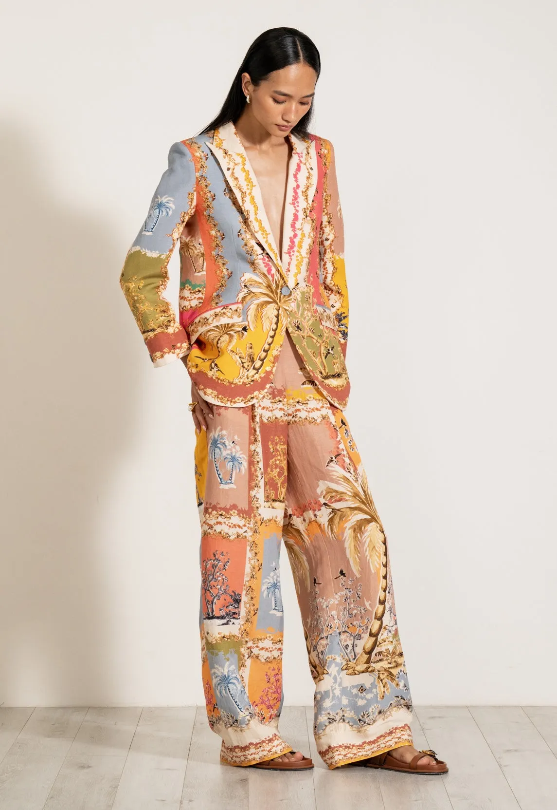 Amara multicolor collar jacket and pants