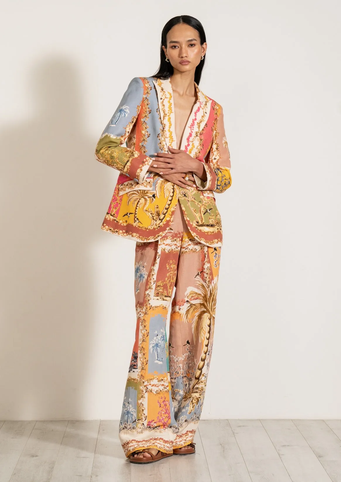 Amara multicolor collar jacket and pants