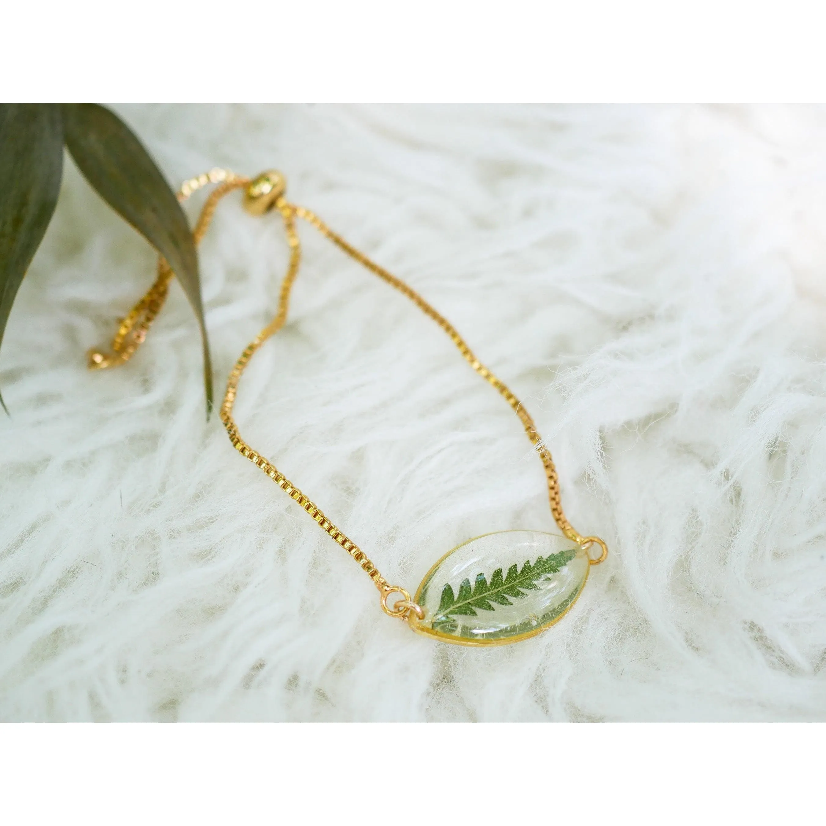 Dainty Fern Marquise Bracelet