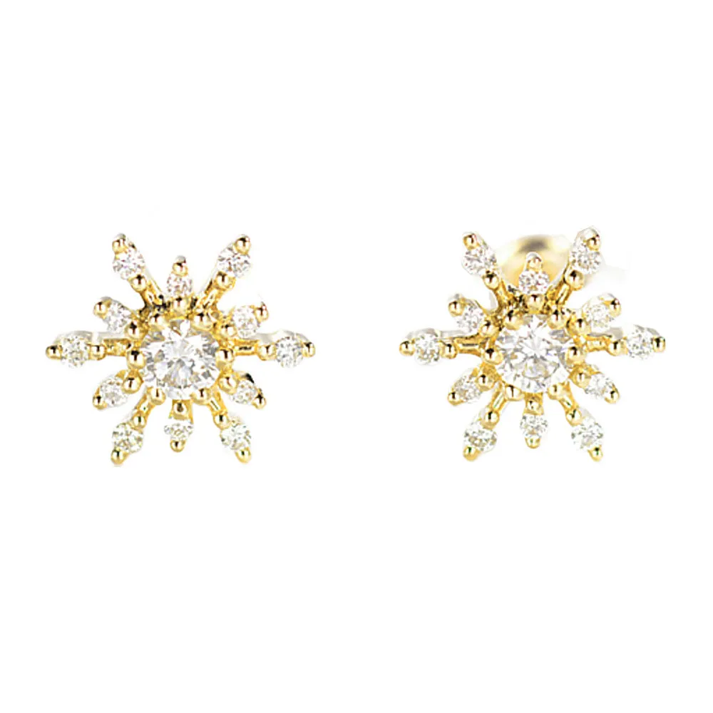 Dainty Flower Stud Earrings