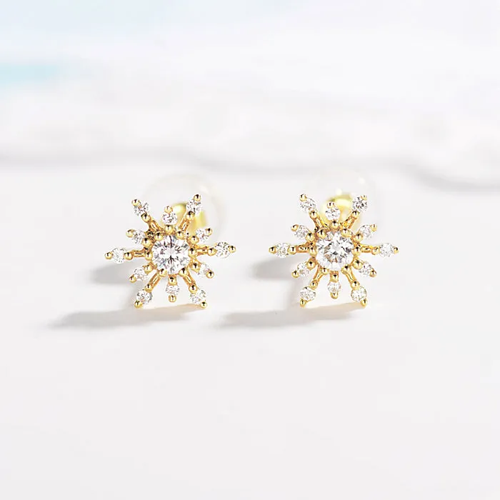 Dainty Flower Stud Earrings
