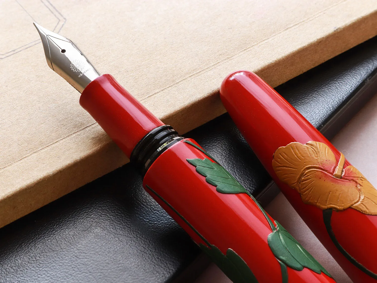 Dream Pen Tsuikin Hibiscus - Urushi Red