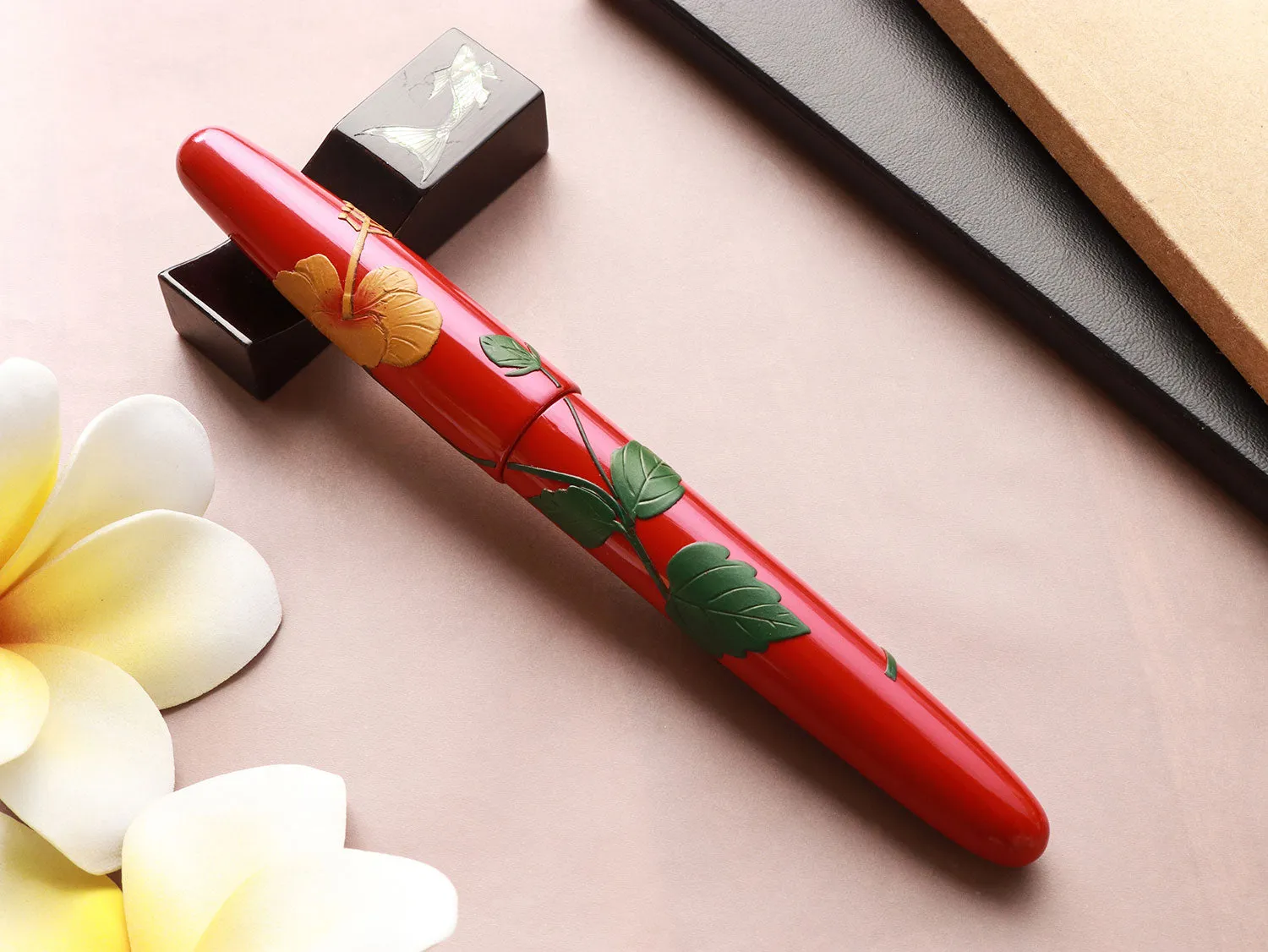 Dream Pen Tsuikin Hibiscus - Urushi Red