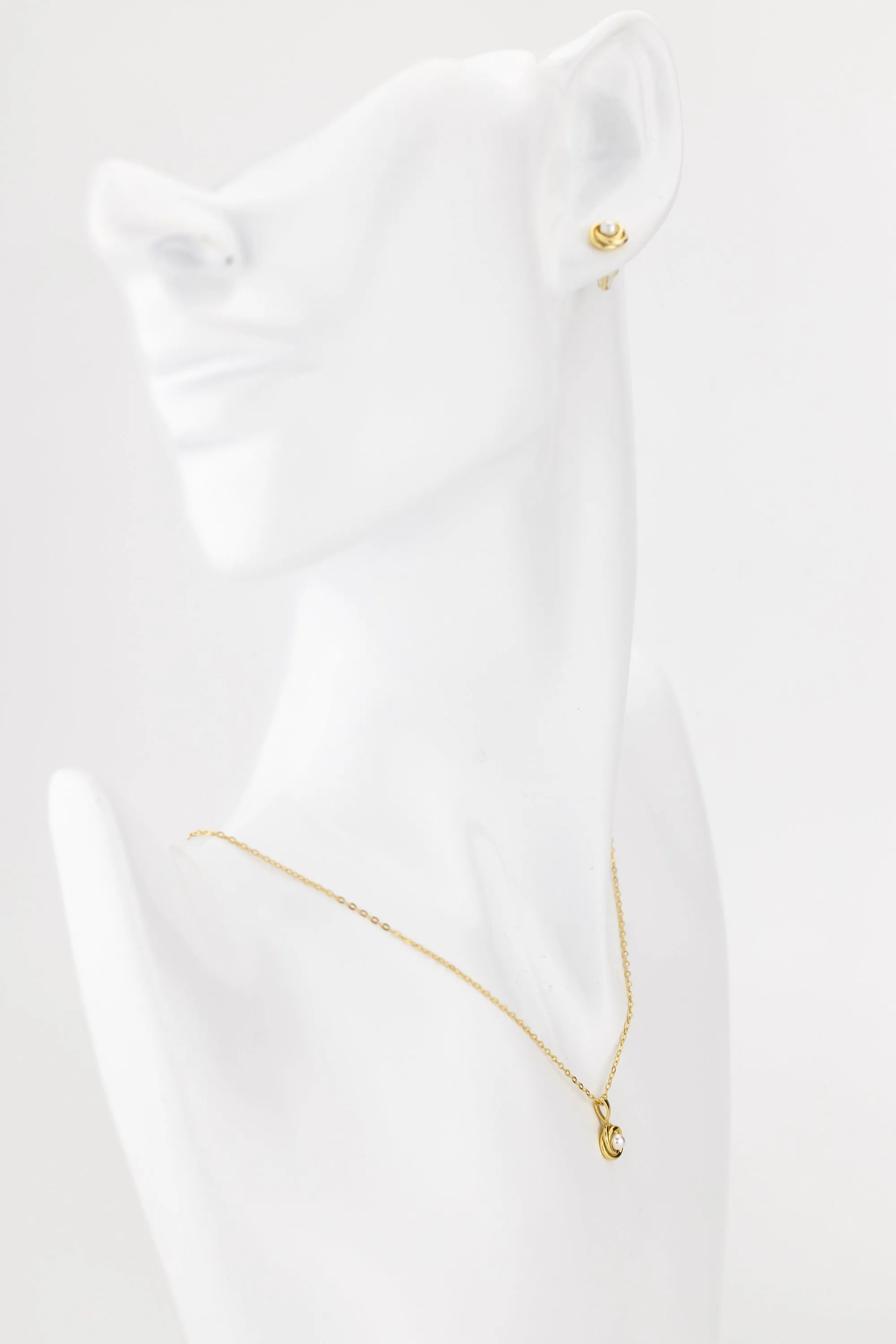 Entwined pearl studs, circle pearl studs, infinity hoop, dainty, small, tiny, minimalist, gold pearl earrings, bridesmaid, bridal gift, 925