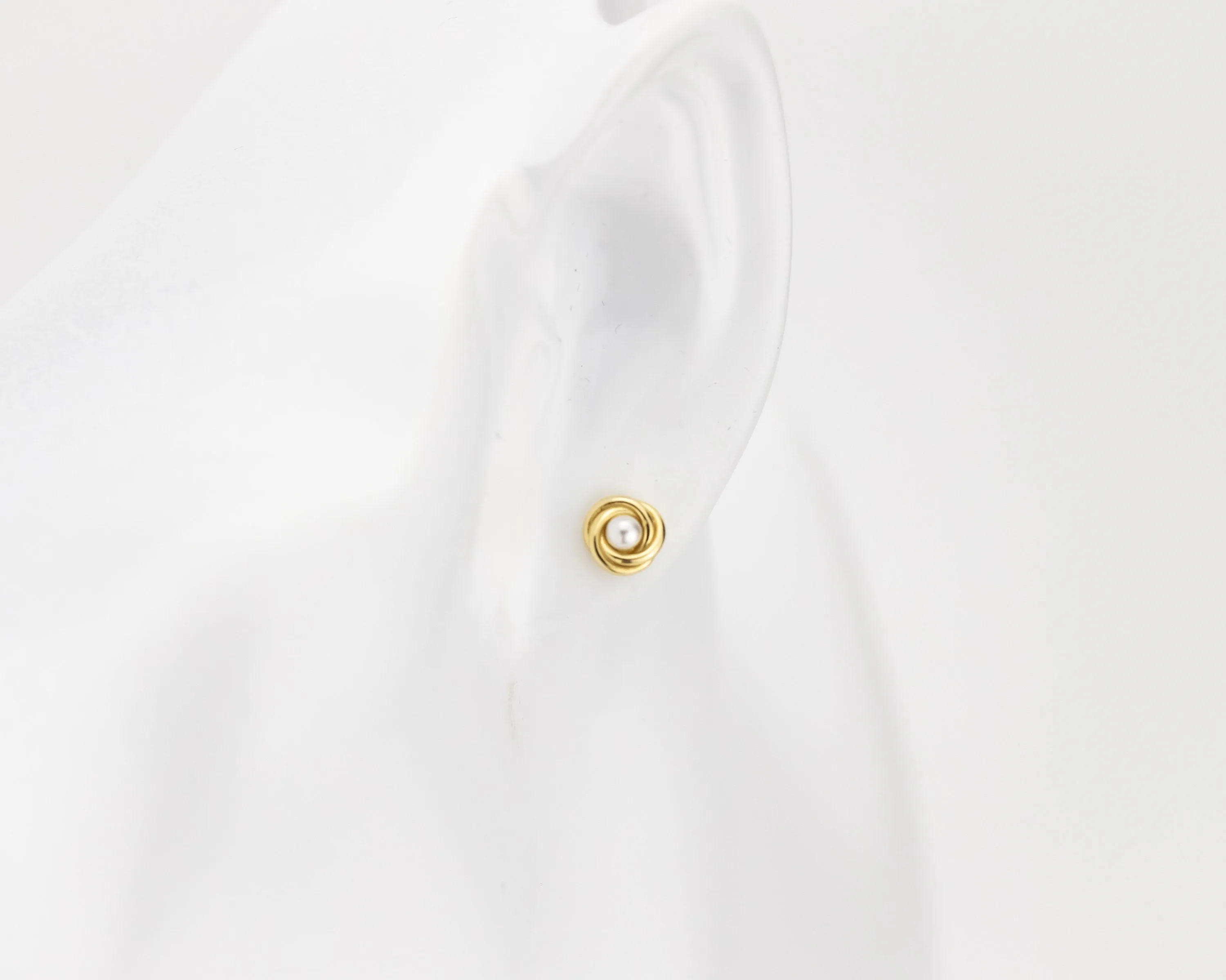 Entwined pearl studs, circle pearl studs, infinity hoop, dainty, small, tiny, minimalist, gold pearl earrings, bridesmaid, bridal gift, 925