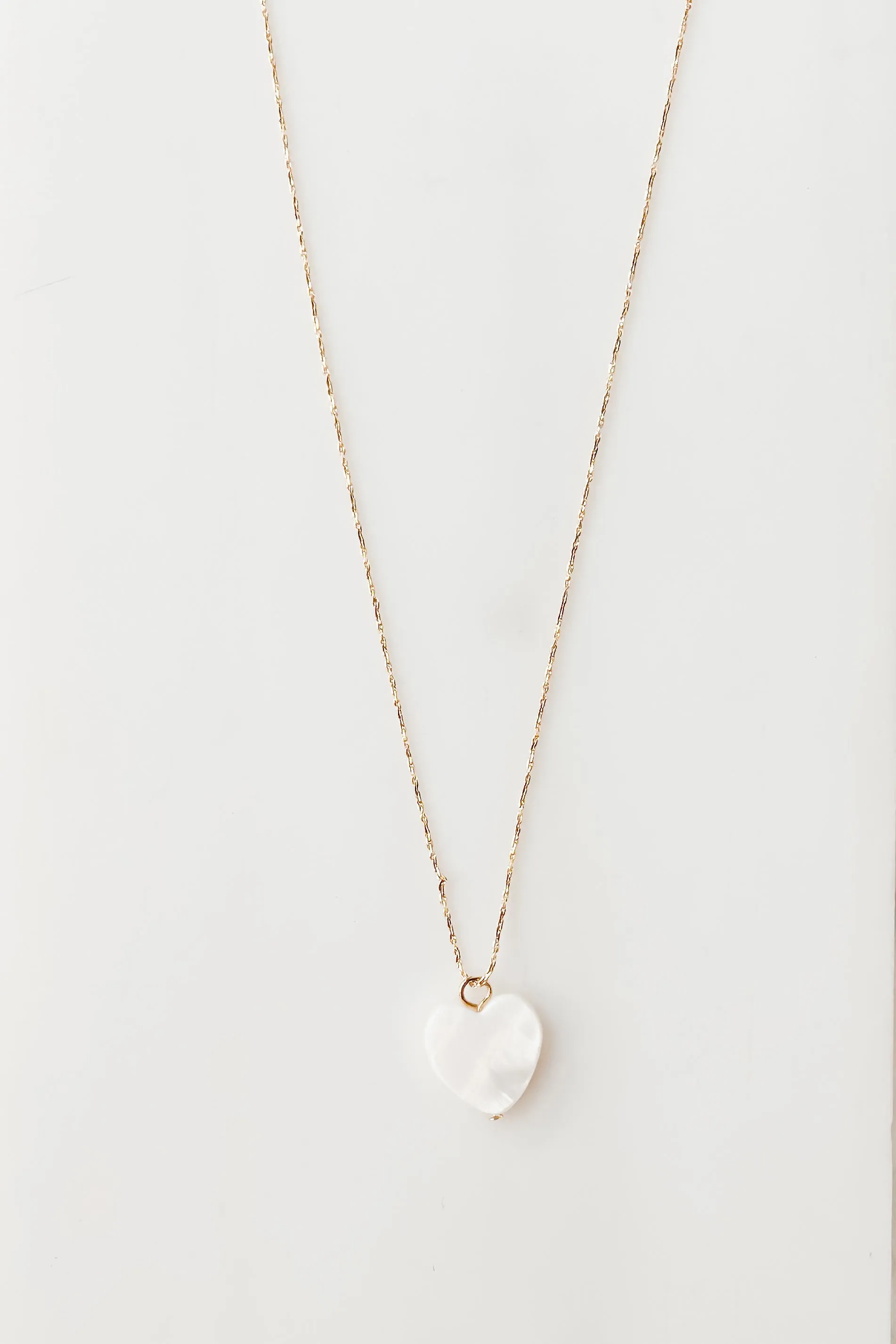 Faithful Heart Gold Dipped Pearl Heart Pendant Necklace (Gold)