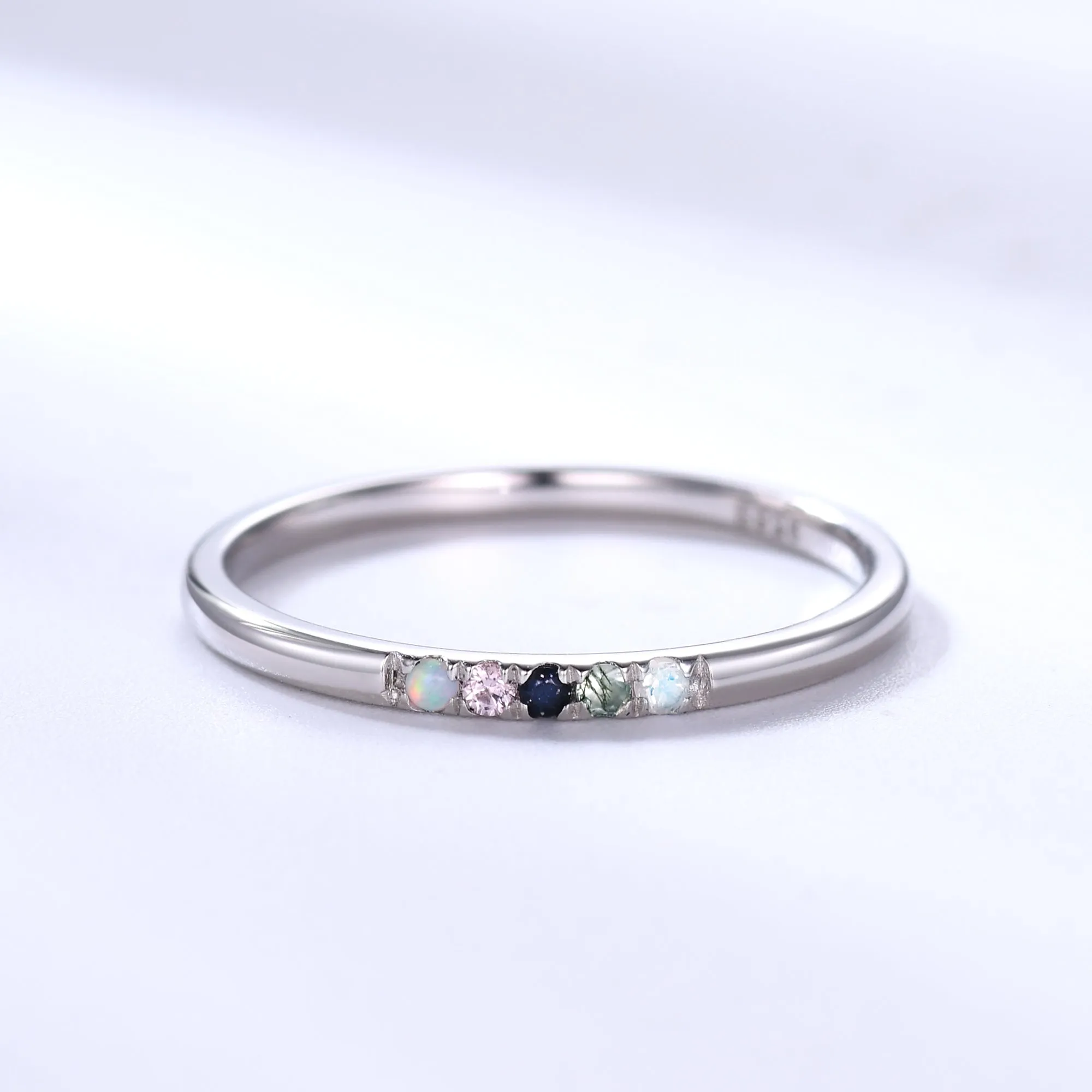 Family Birthstone Ring Personalized 2-5 Birthstones Ring Gifts for Mother Grandma