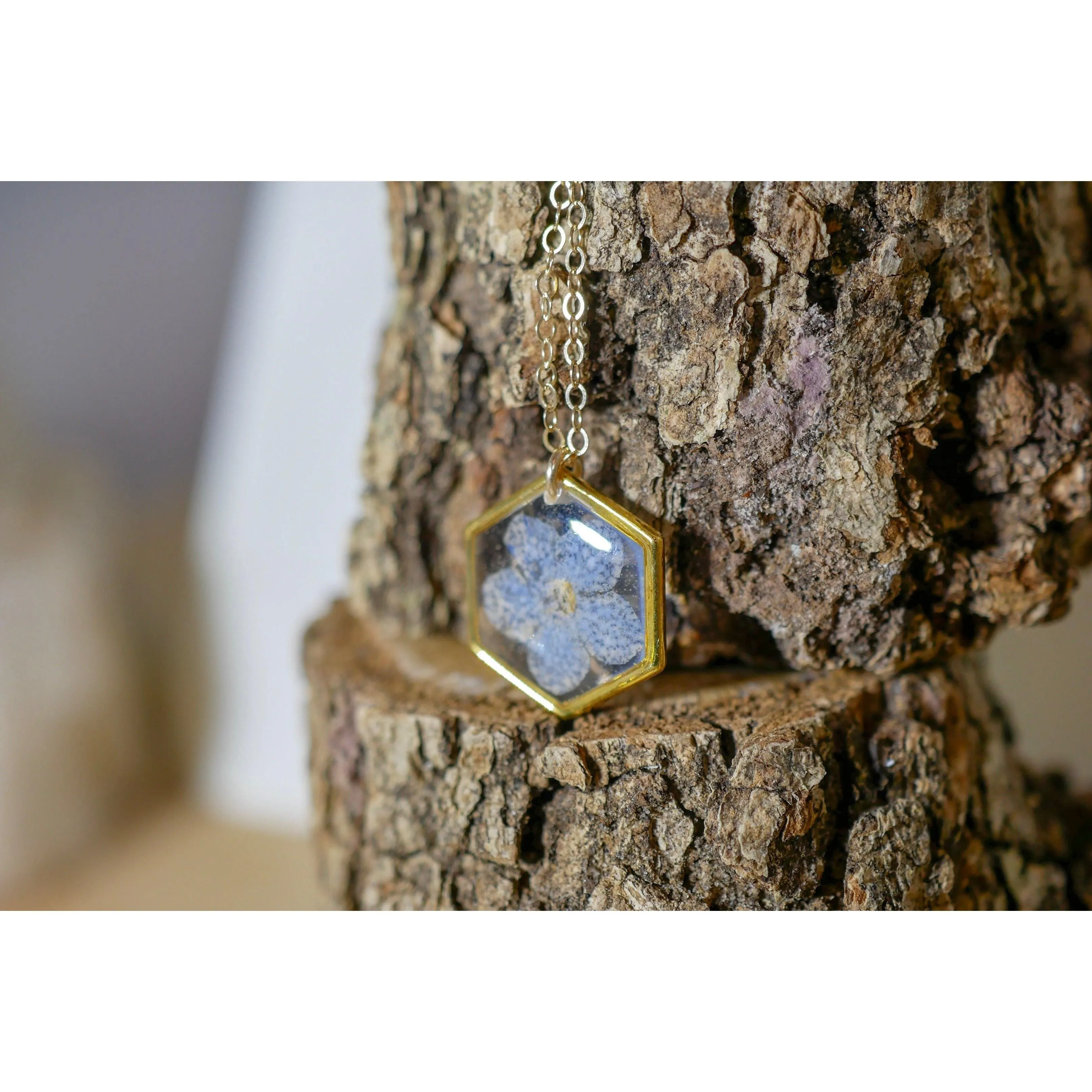 Forget me not tiny hexagon necklace