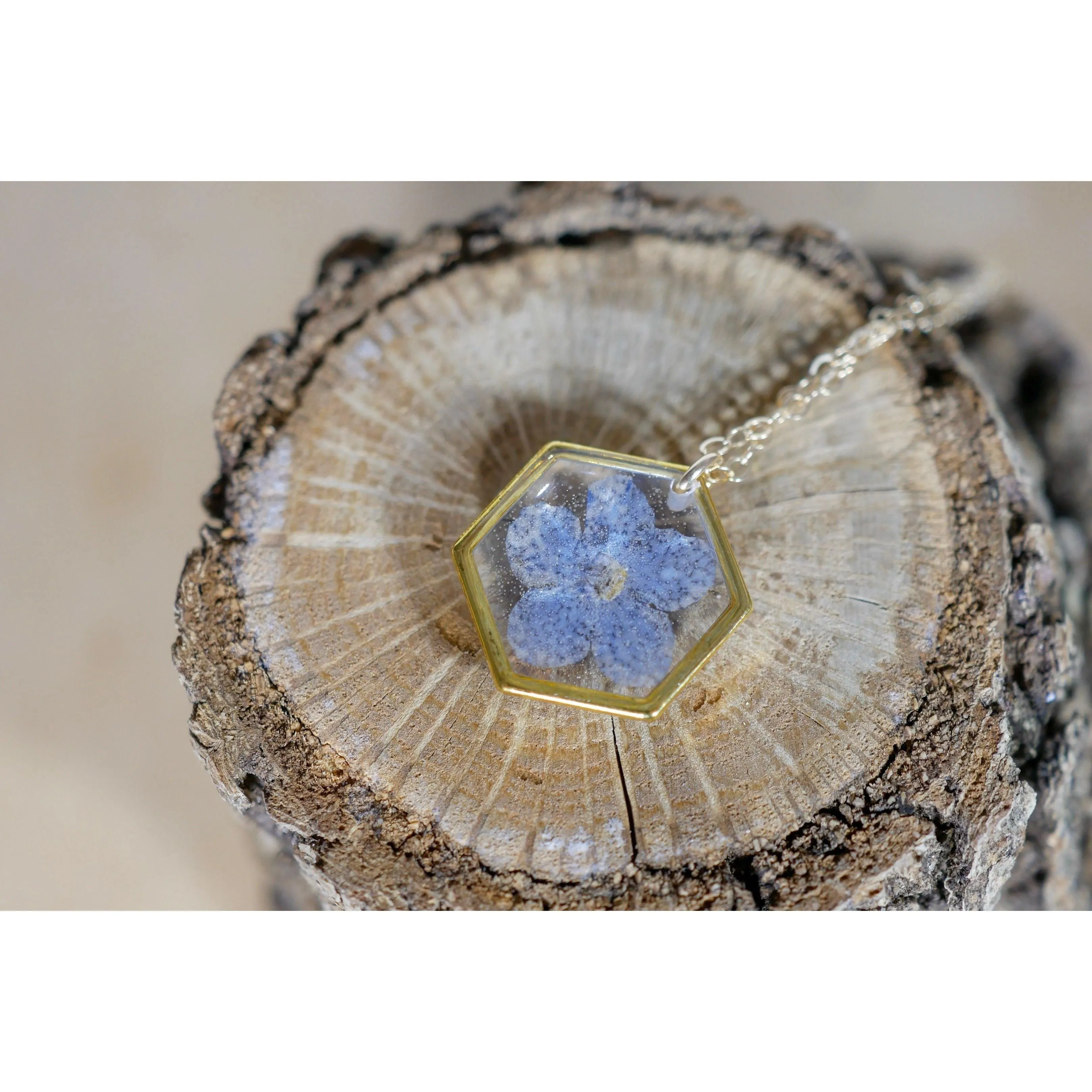 Forget me not tiny hexagon necklace