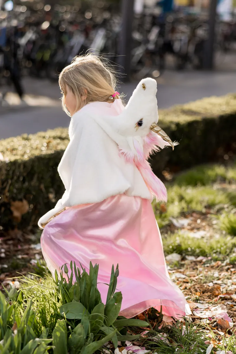 Great Pretenders Unicorn Cuddle Cape. White, Size 4-6