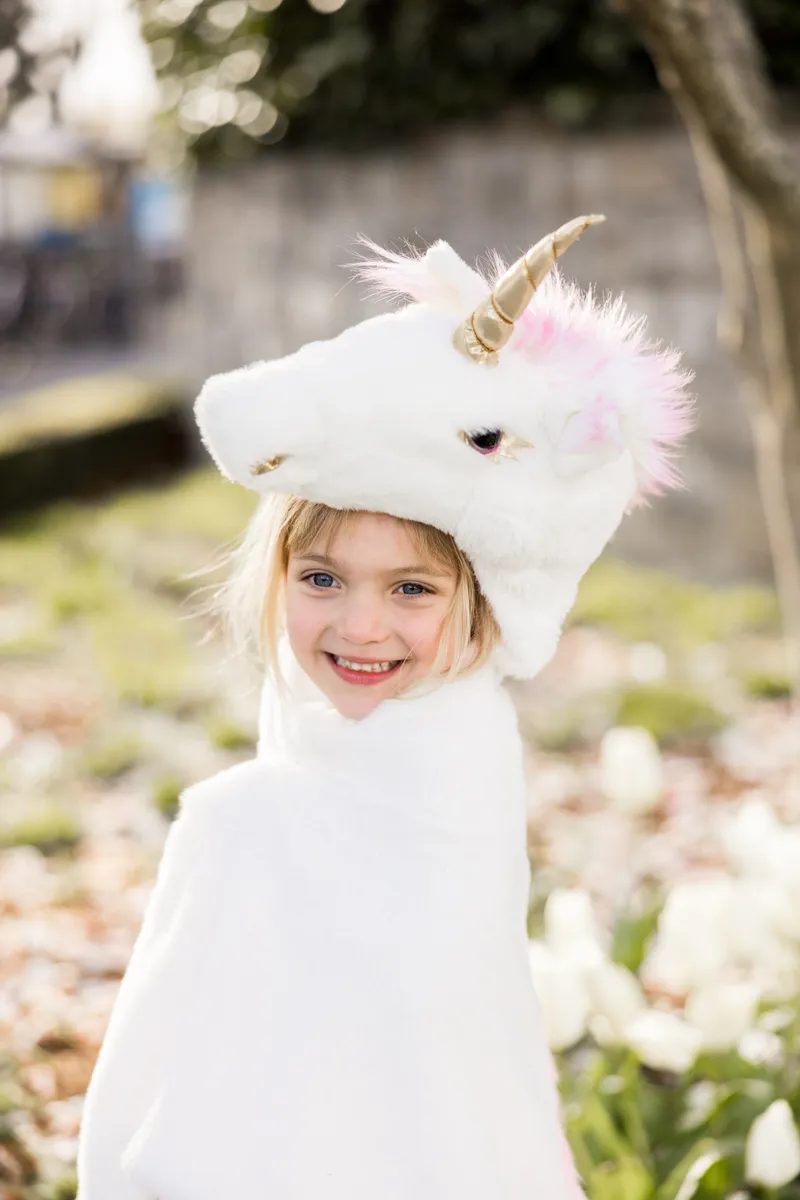 Great Pretenders Unicorn Cuddle Cape. White, Size 4-6