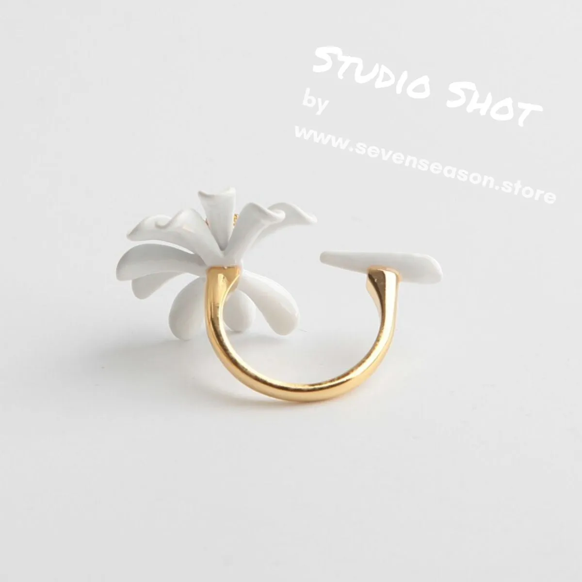 Into the Bloom Mini Ring