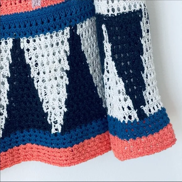Like NEW Free People Modern Art Geometric Sweater