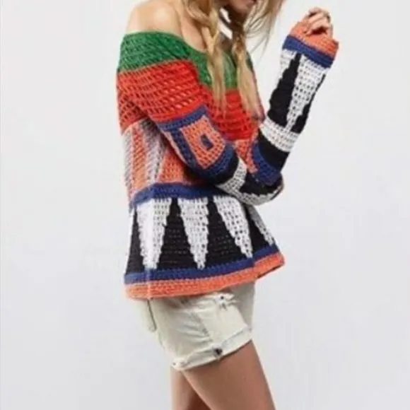 Like NEW Free People Modern Art Geometric Sweater