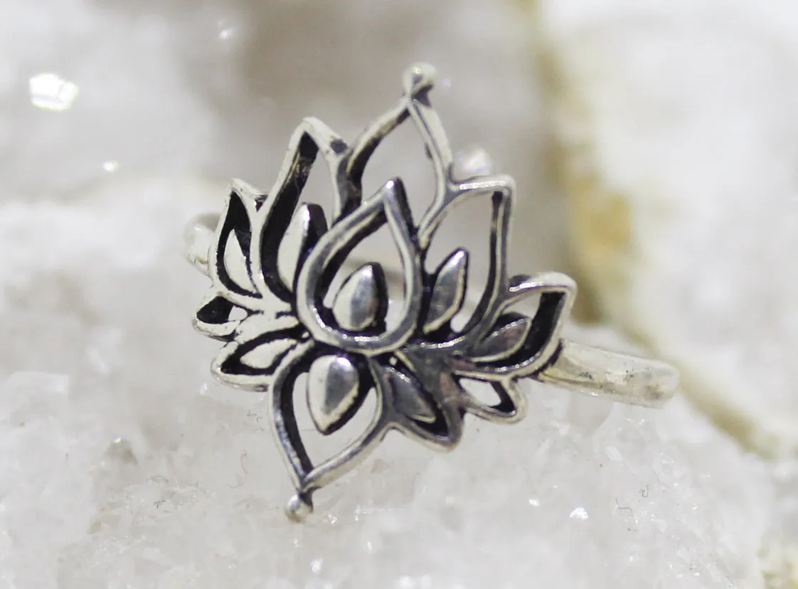 Lotus Ring