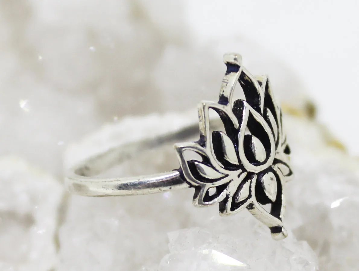 Lotus Ring