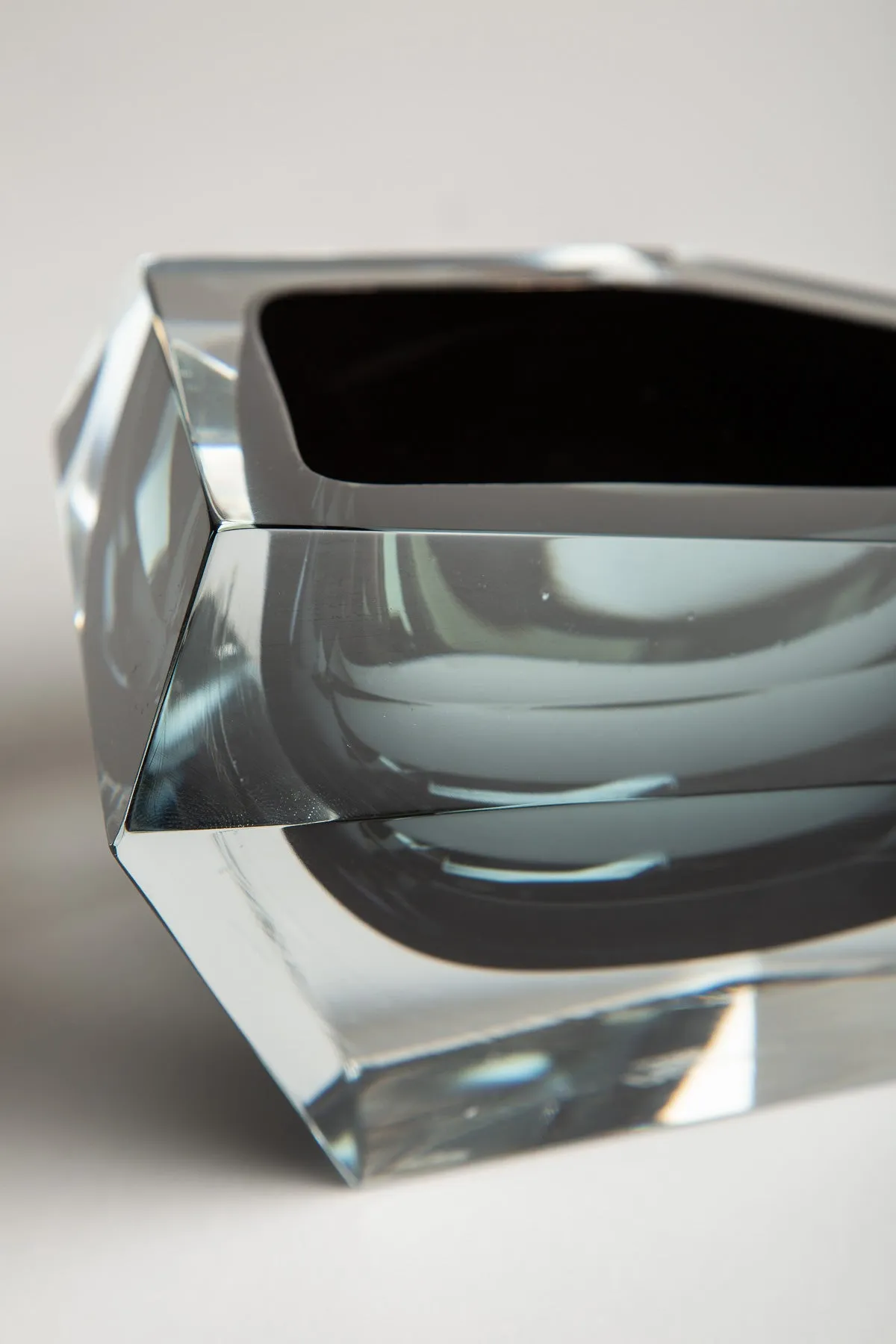 MAXFIELD PRIVATE COLLECTION | PURHO BLACK MURANO GLASS BOWL