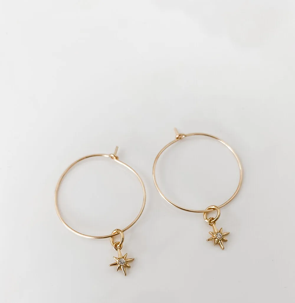 MEDIUM WIRE HOOPS WITH STARBURST