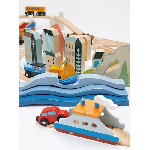 Tender Leaf Wooden Mountain View Train Set