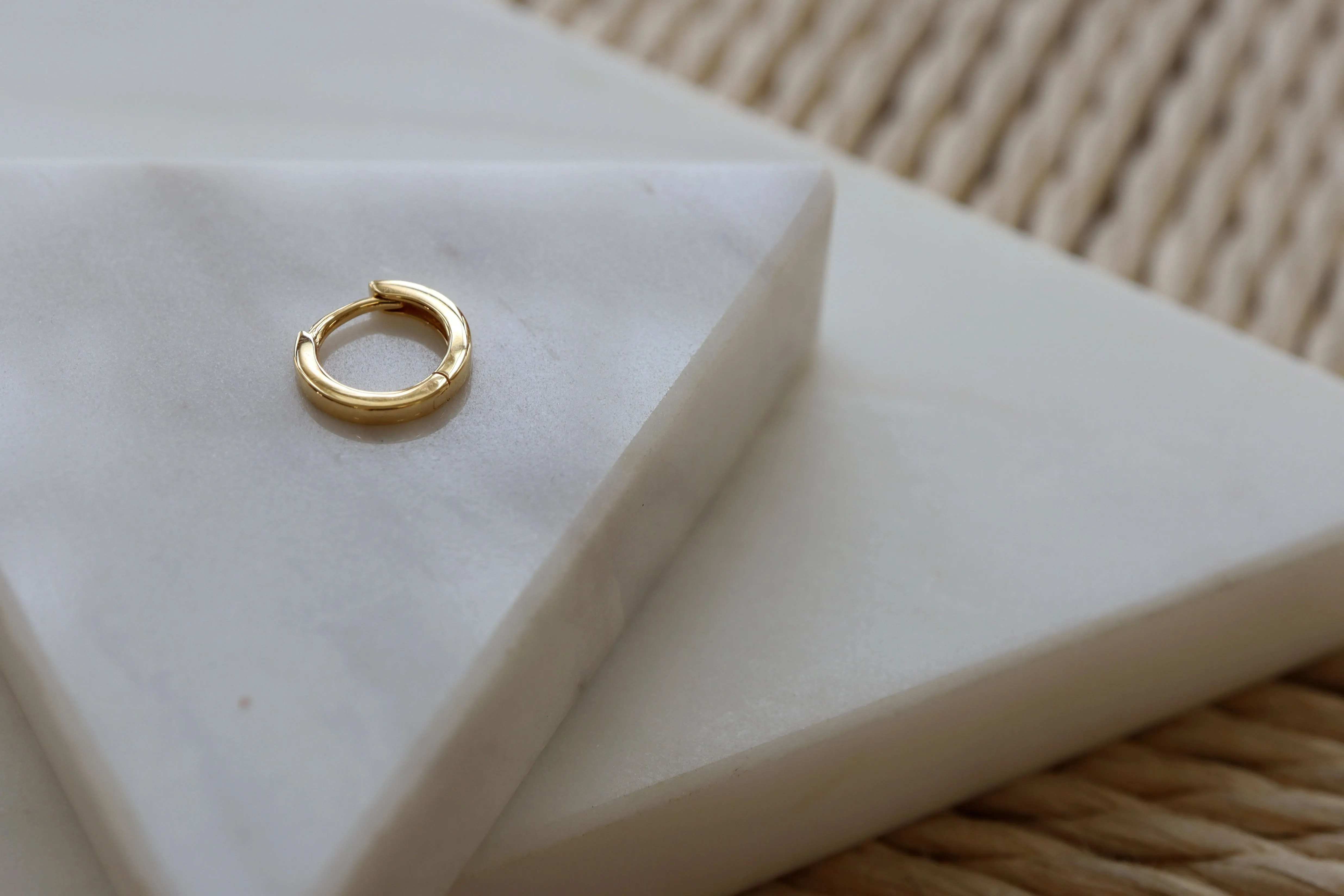The Dainty Hoop