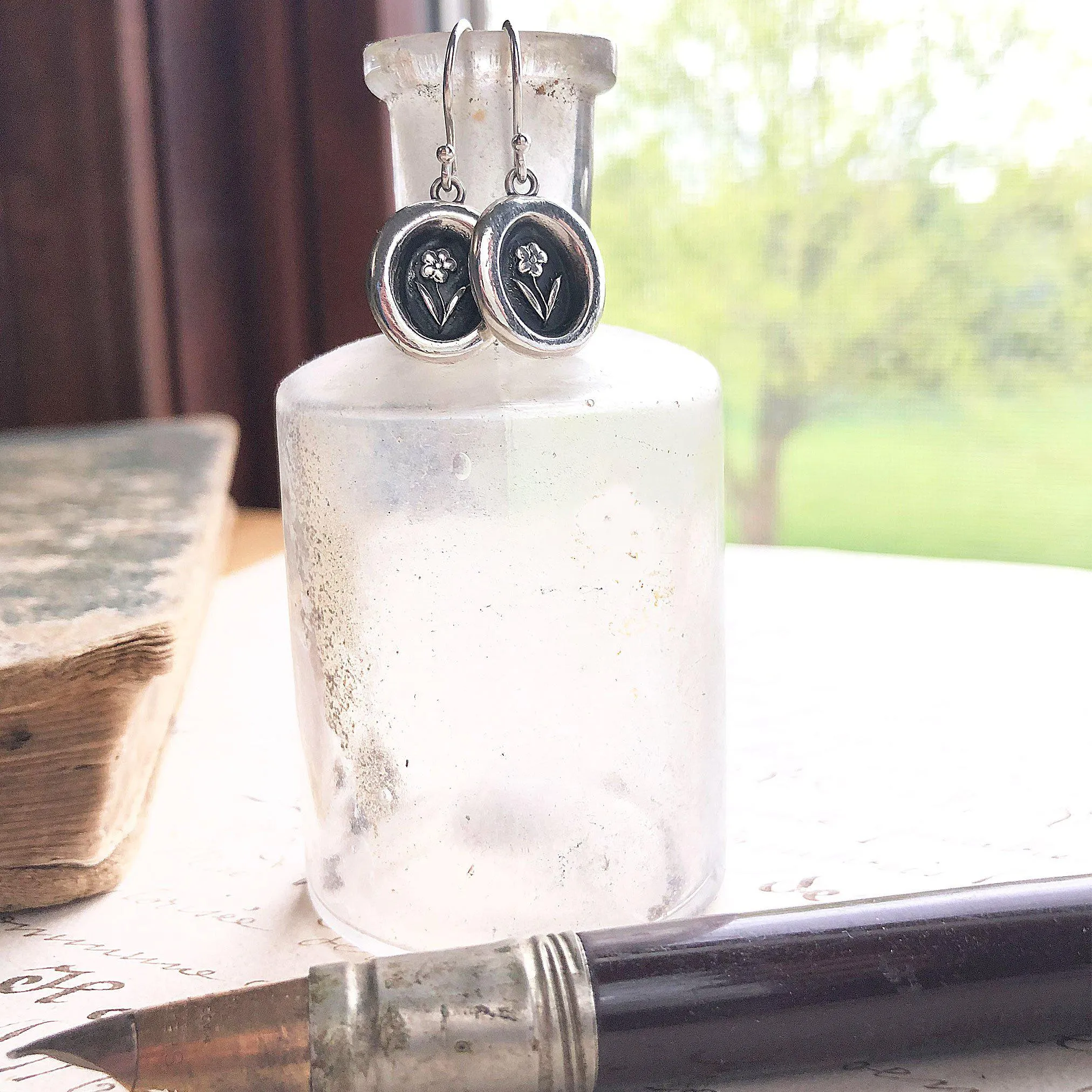 Tiny Flower Earrings