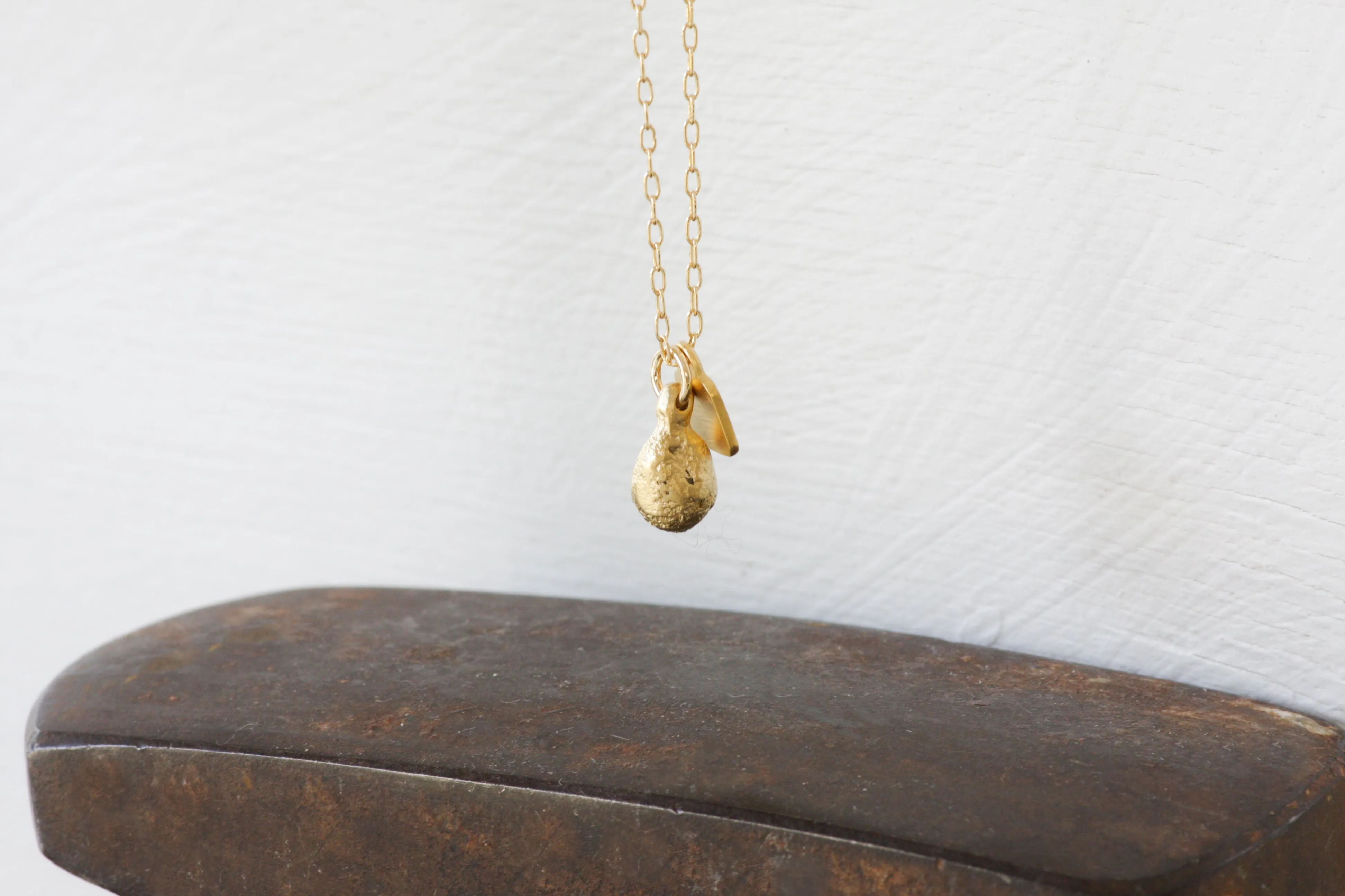 Tree fruit gold dangles