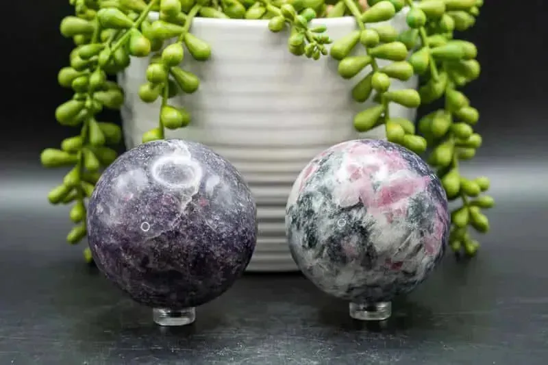 Unicorn Stone Sphere 2.5"